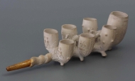A seven bowled pipe