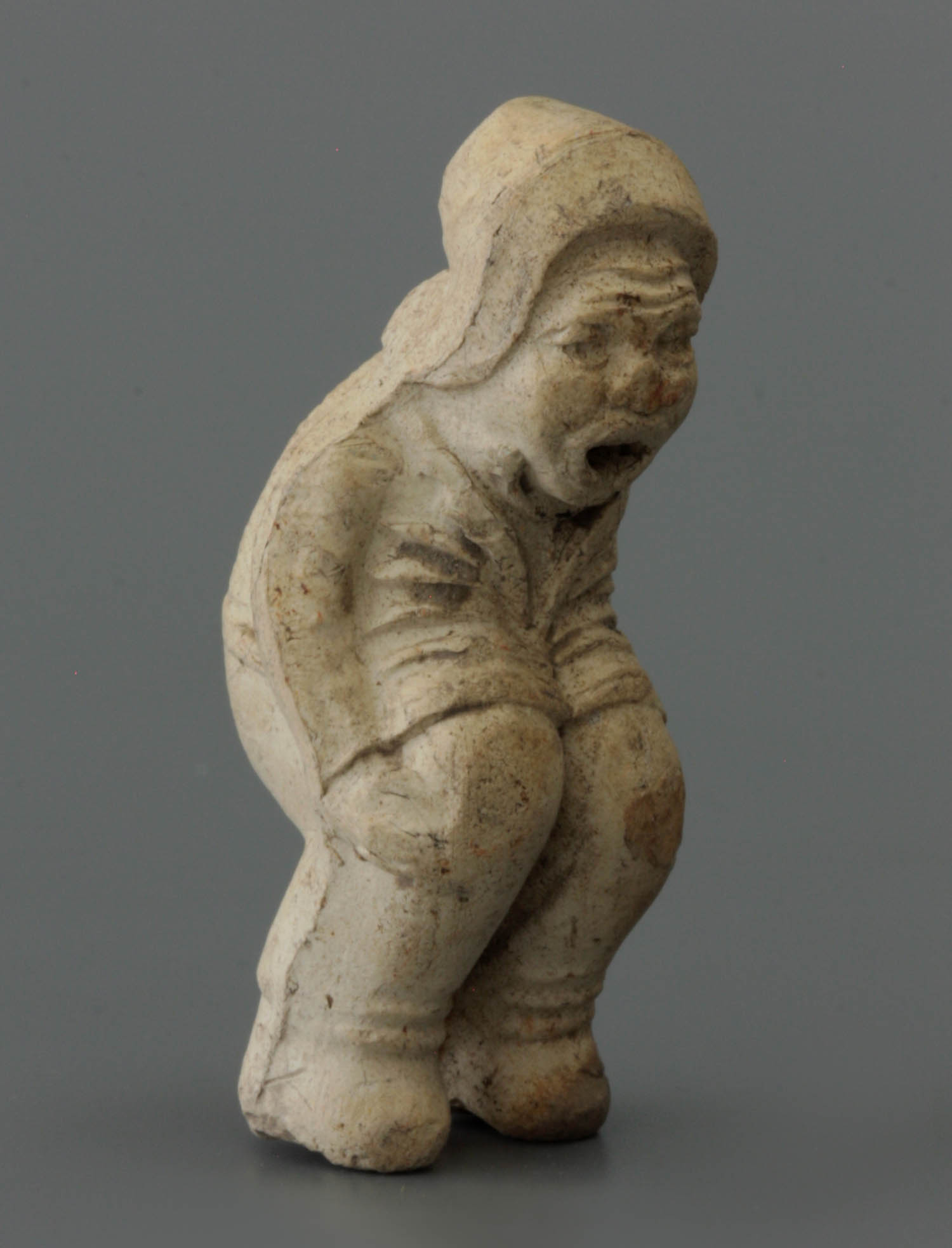 1-20.467-westerwald-clay-figurine-2