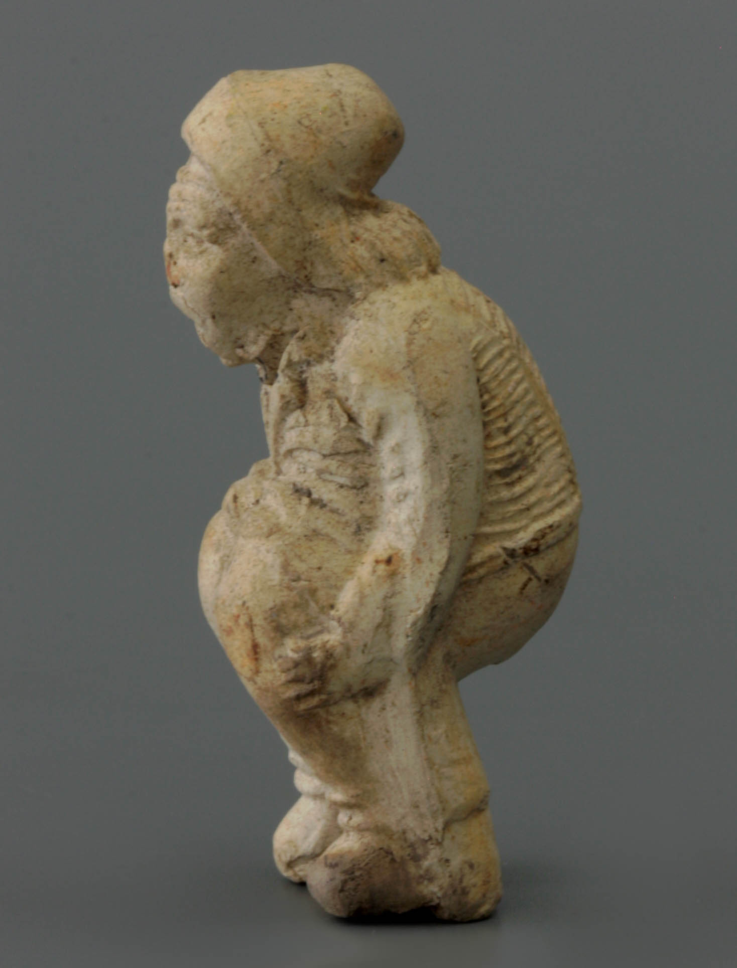 1-20.467-westerwald-clay-figurine-3