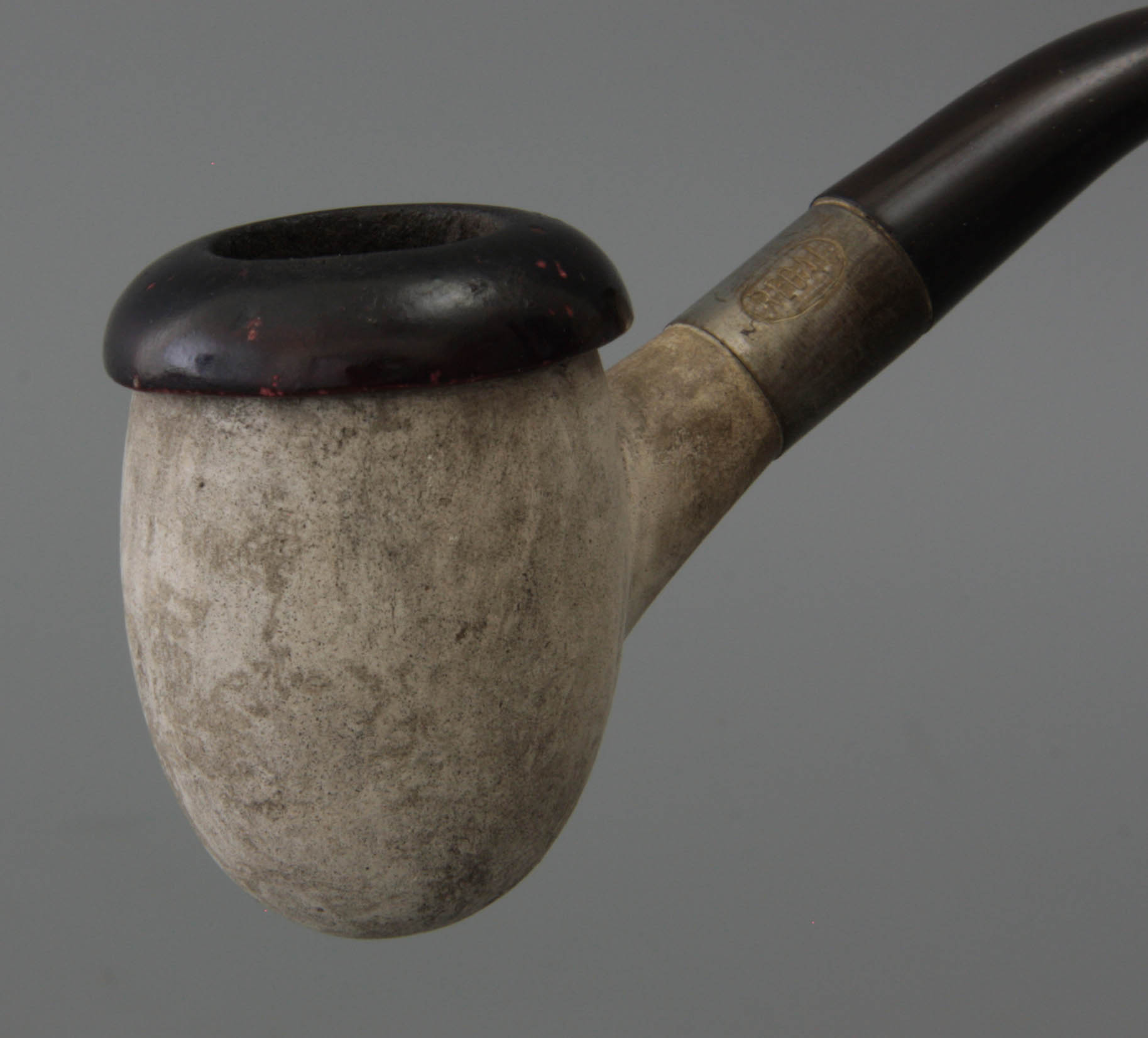 02-09.749-ceramic-pipe-belgium-egg-shape--3