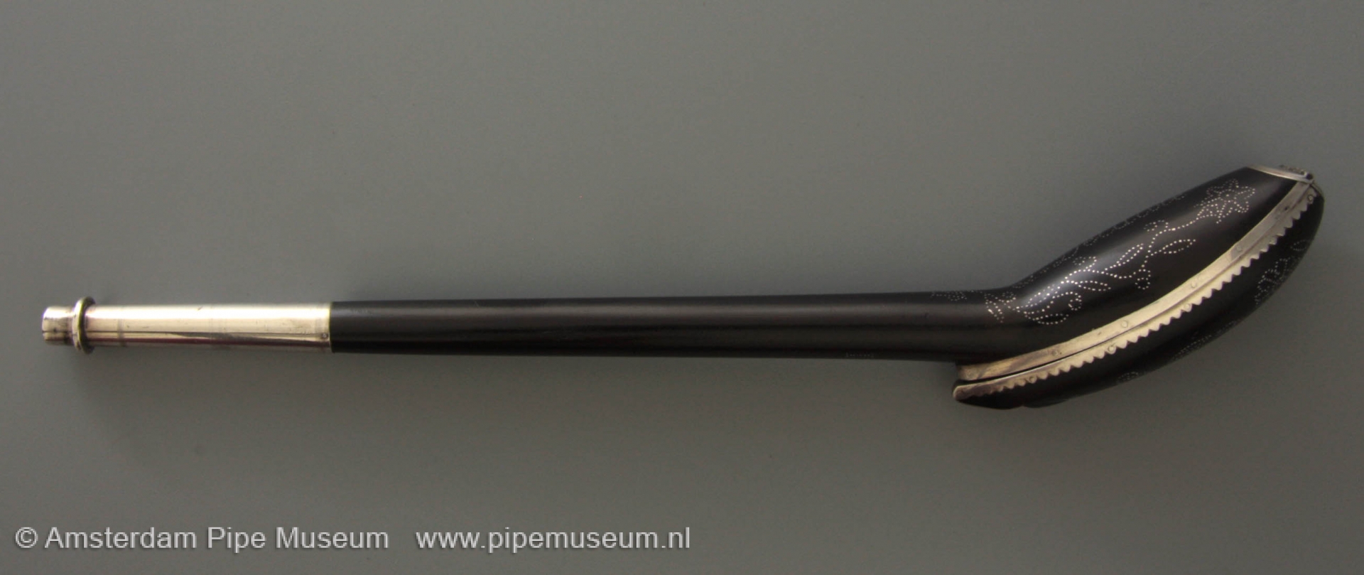 Amsterdam Pipe Museum - Article Dutch silver pipe cleaners