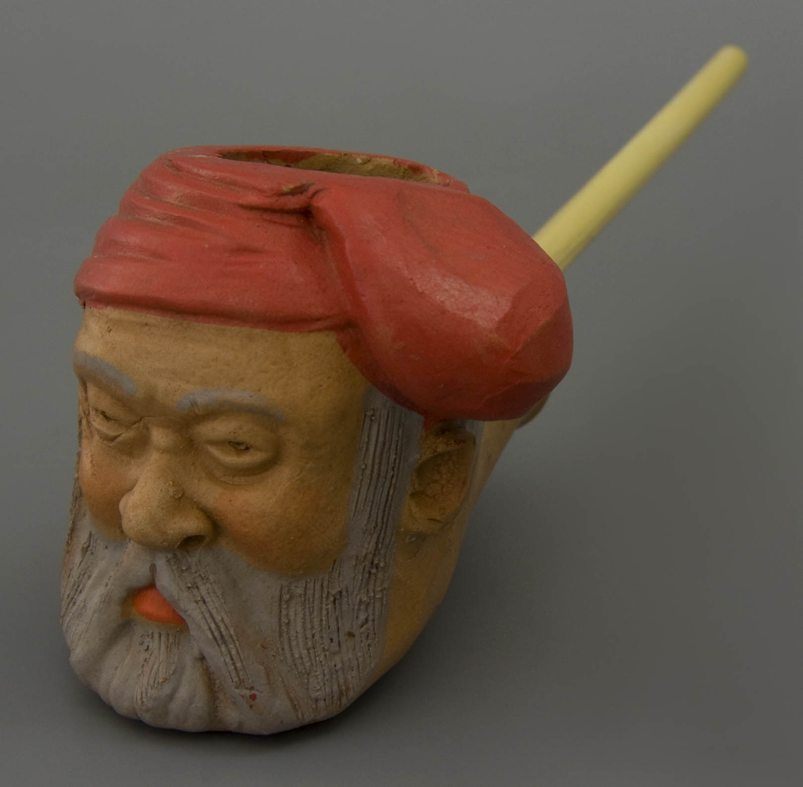 51-08.818-tobacco-pipe-hand-shaped-man-3