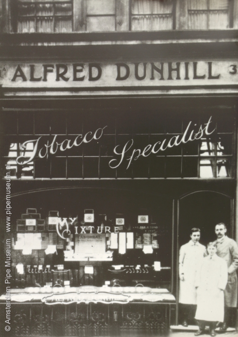 08a-winkel-alfred-dunhill-1